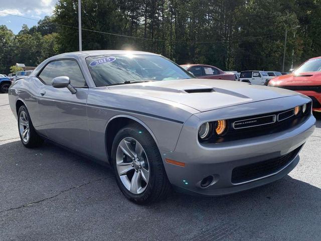 2015 dodge challenger sxt