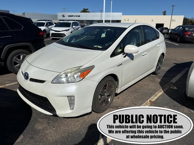 2013 toyota prius three