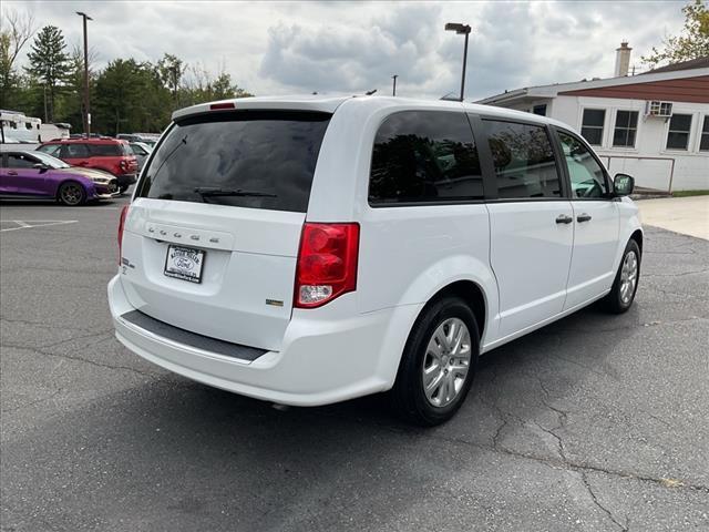 2019 dodge grand caravan se
