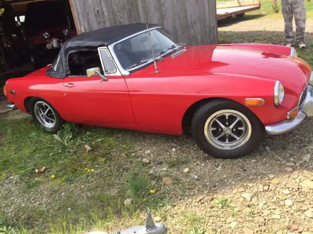 1972 mg convertible with chrome bumpers