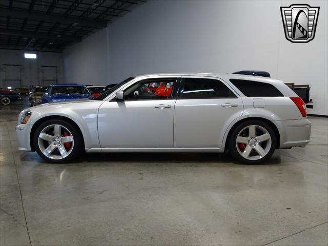 2006 dodge magnum srt8