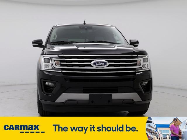 2021 ford expedition max xlt