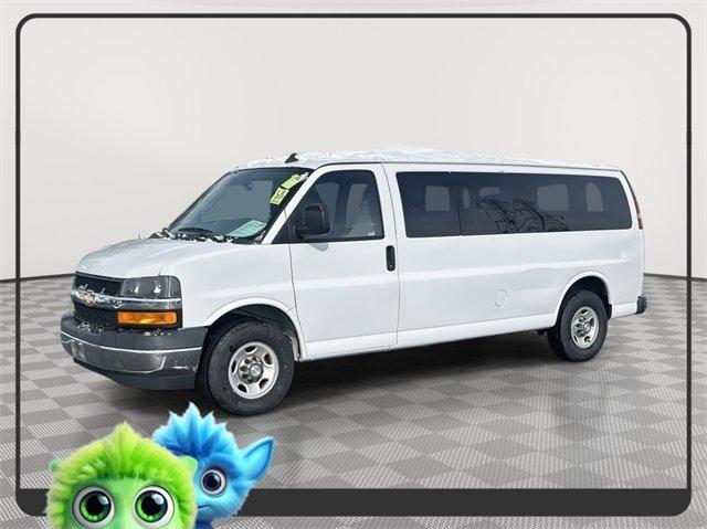 2019 chevrolet express 3500 lt