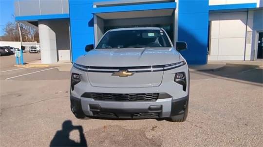 2025 Chevrolet Silverado