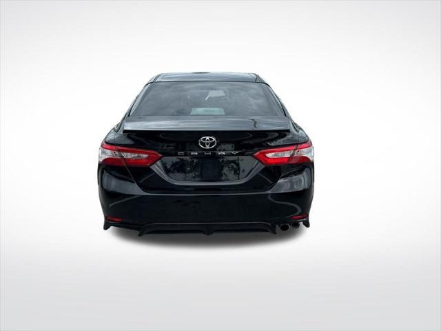 2018 toyota camry l