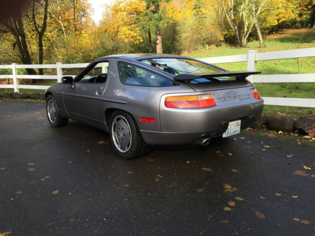 1987 porsche 928 s4 2 owners- super nice no reserve