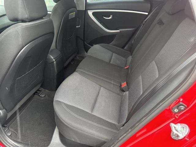 2016 hyundai elantra gt base