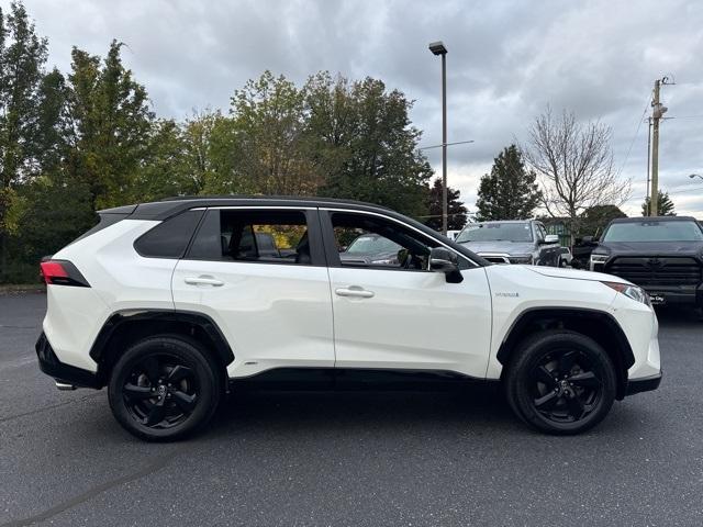 2019 toyota rav4 hybrid xse
