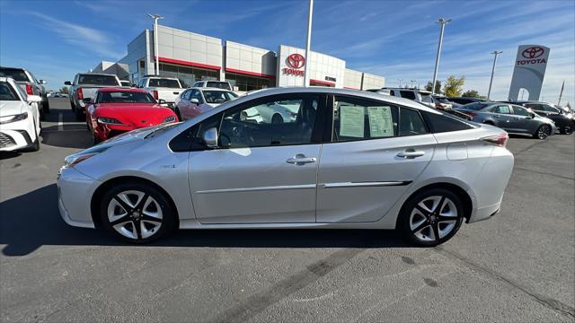 2017 toyota prius four touring