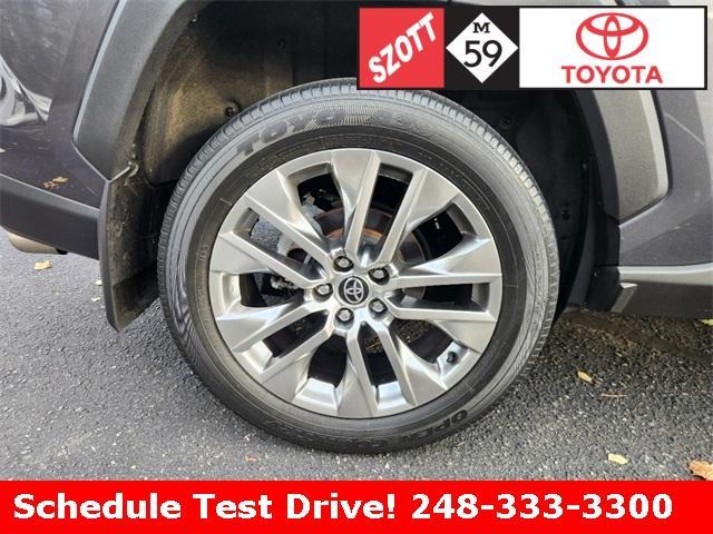 2021 toyota rav4 xle premium
