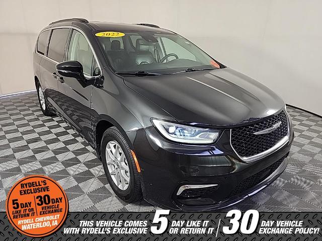 2022 chrysler pacifica touring-l