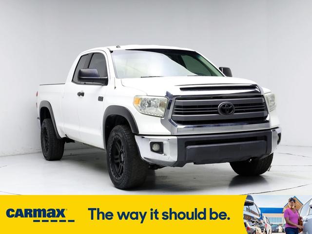 2014 toyota tundra sr5
