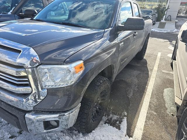 2017 toyota tundra sr5