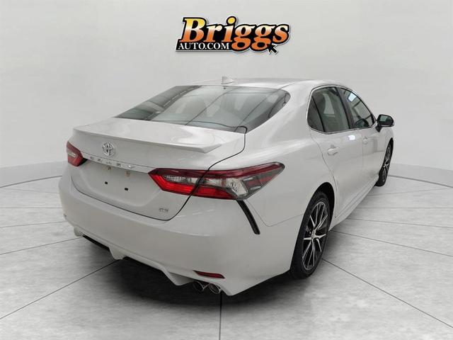 2023 toyota camry se nightshade