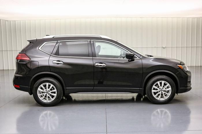 used 2018 nissan rogue sv salina, ks 67401 for sale in bavaria, kansas