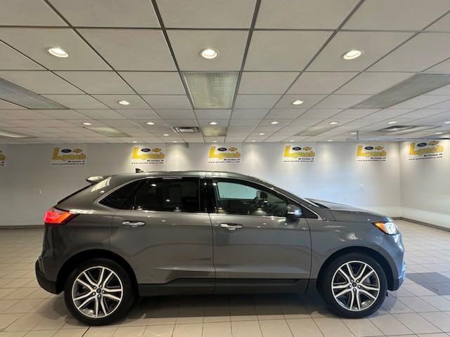 2021 ford edge titanium