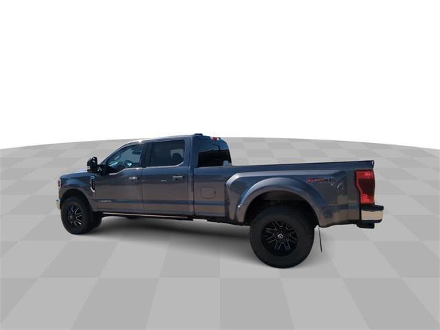 2022 ford f-350 lariat