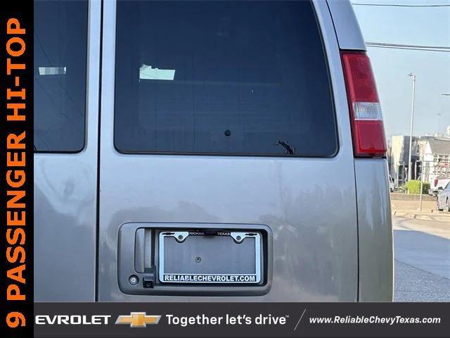 2020 chevrolet express 2500 rwd 2500 extended wheelbase wt