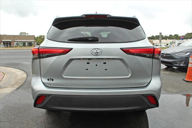 2021 toyota highlander xle
