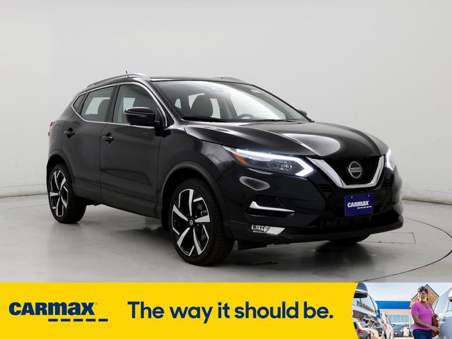 2022 nissan rogue sport sl