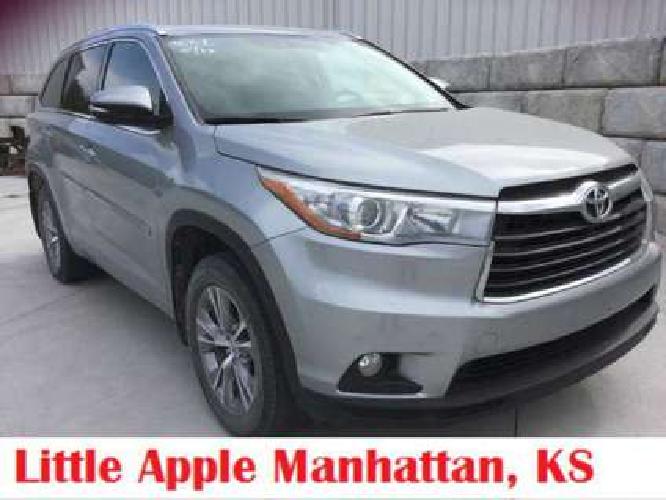 2015 toyota highlander xle / navigation awd in manhattan, ks