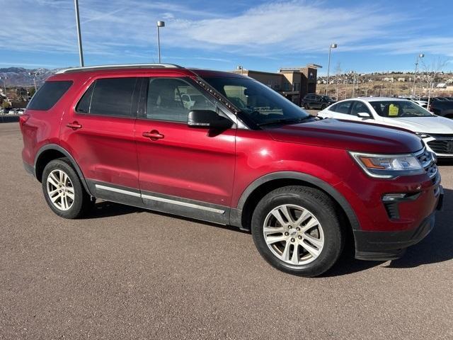 2019 ford explorer xlt