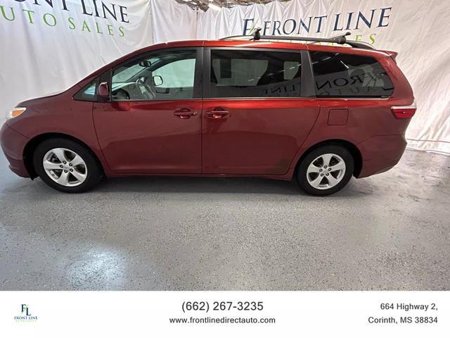 2016 toyota sienna le