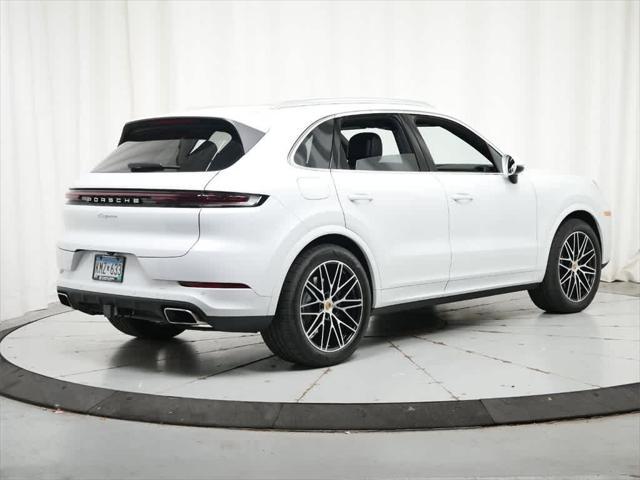 2024 porsche cayenne