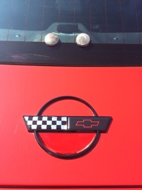 1985 used 5.7l v8 16v rwd hatchback