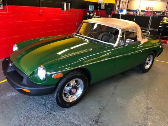 1977 mgb extra clean no reserve!!!