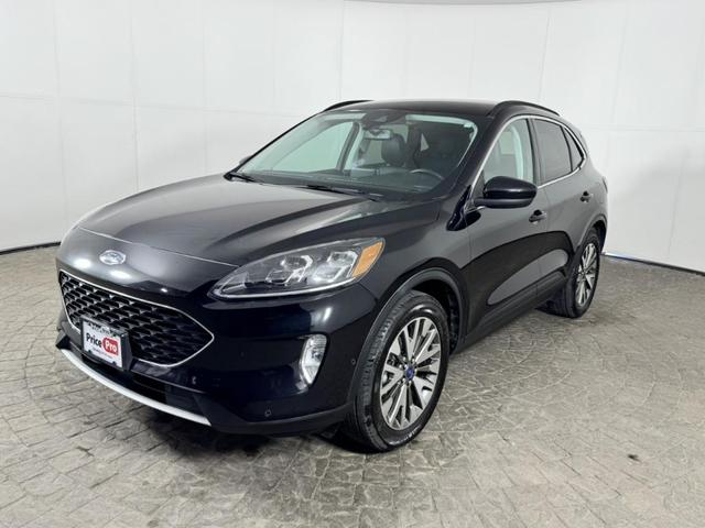 2021 ford escape titanium