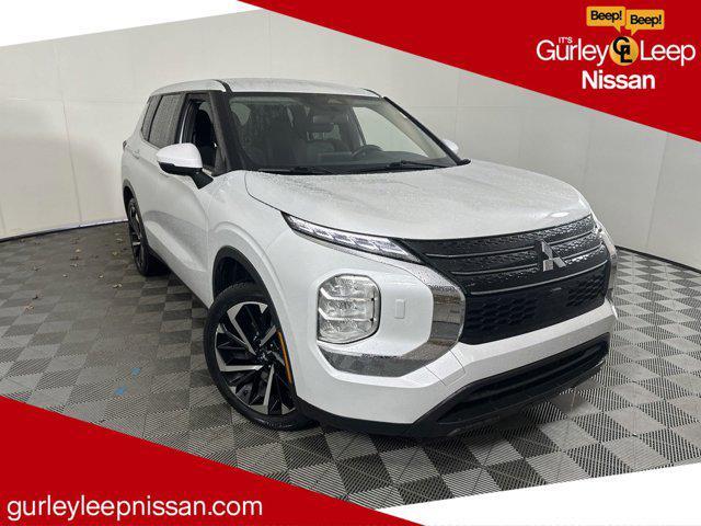2022 mitsubishi outlander es 2.5 s-awc