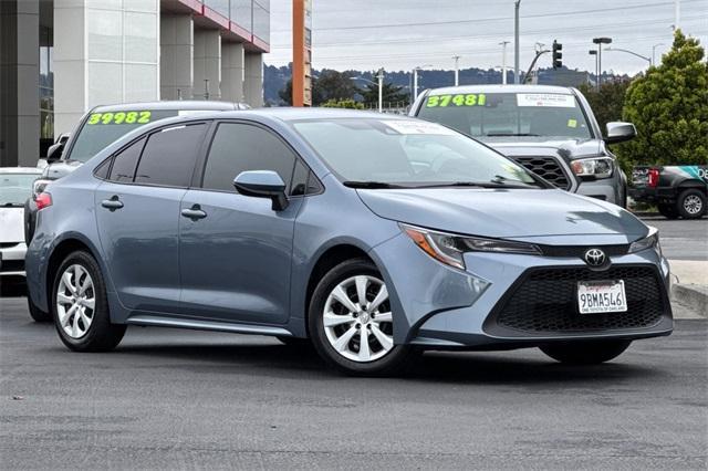 2022 toyota corolla le