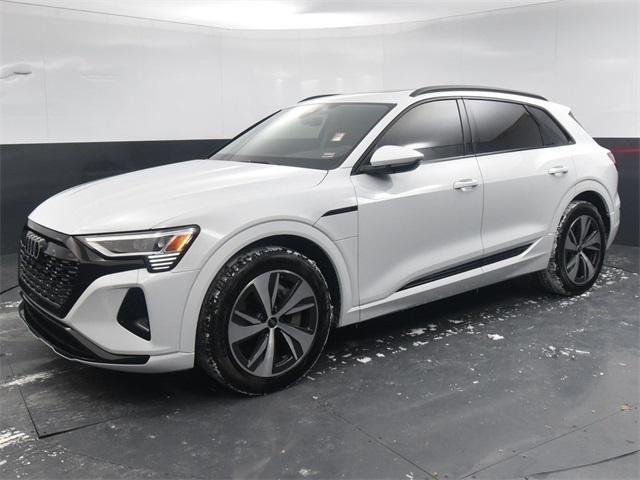 2024 audi q8 e-tron premium