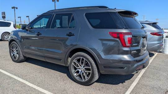 2019 Ford Explorer