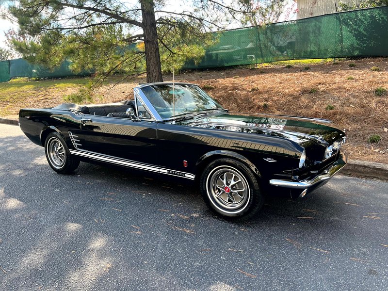 1966 ford mustang