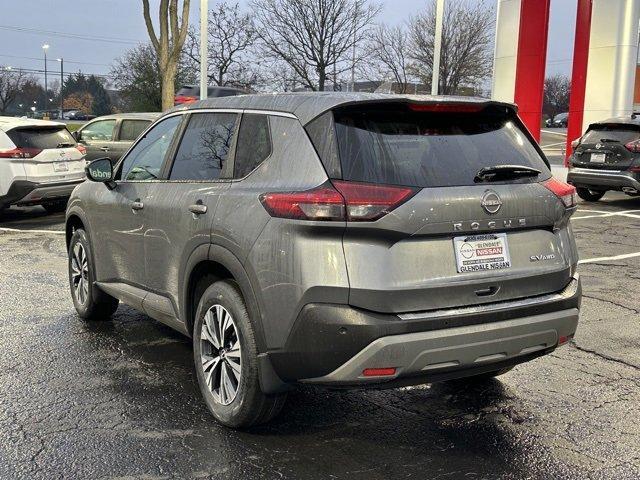 2022 nissan rogue sv