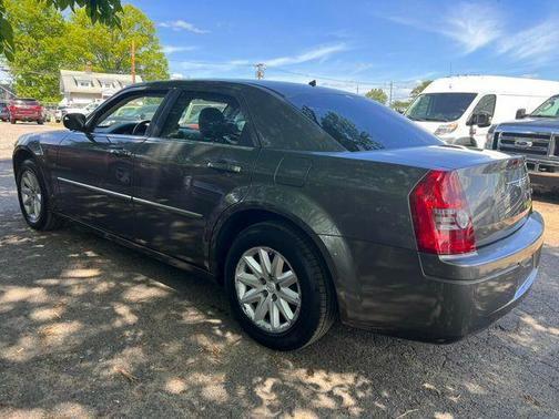 2008 chrysler 300 in saint louis, missouri