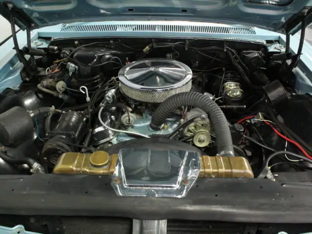 very handsome pontiac! 389 v8 w/ 3 speed auto, ps, pb, ac, louvered hood, nice!