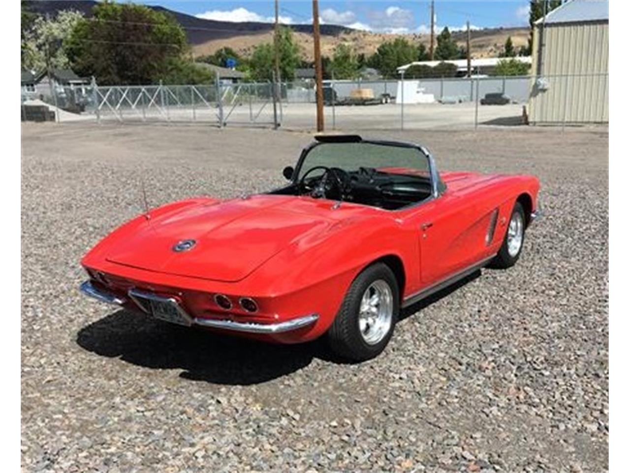 1962 chevrolet corvette