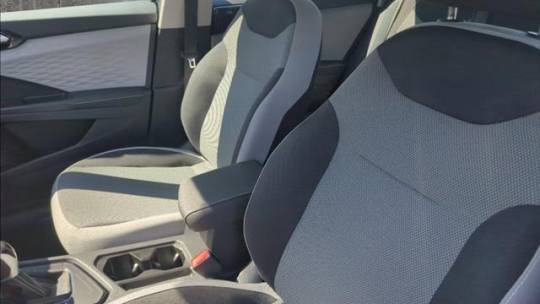 2024 Volkswagen Taos