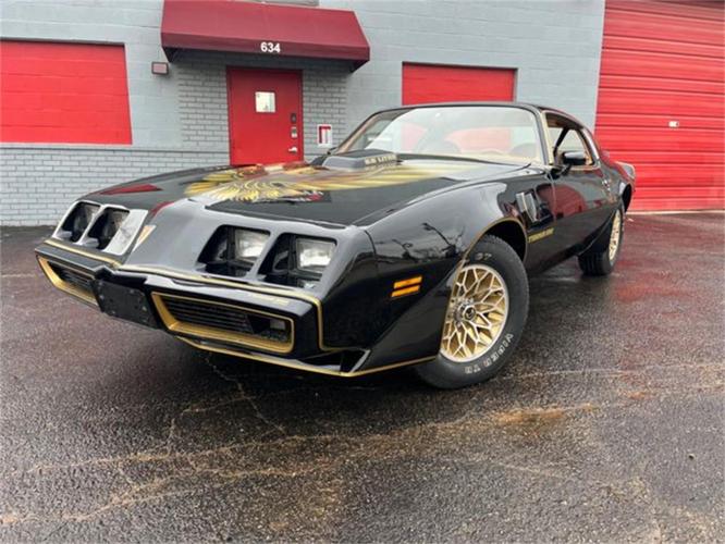 1979 pontiac firebird in valley park, missouri