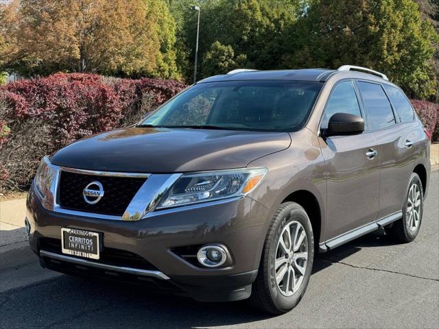 2015 nissan pathfinder sv
