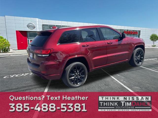 2022 jeep grand cherokee laredo