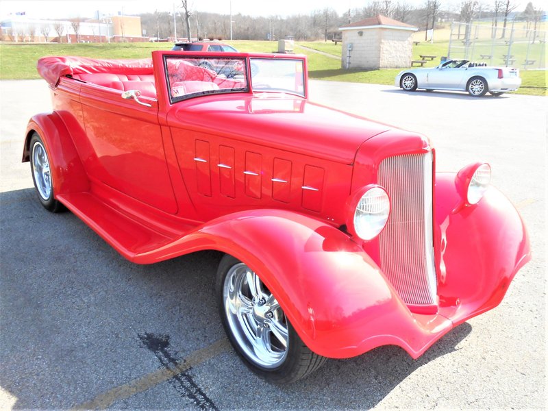 1933 chrysler street rod convertible sedan