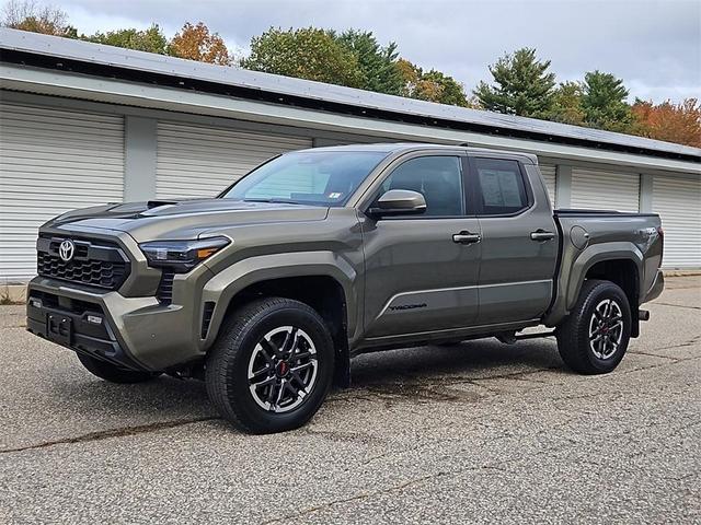 2024 toyota tacoma trd sport