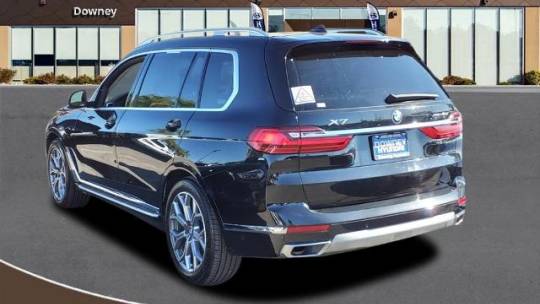 2022 BMW X7