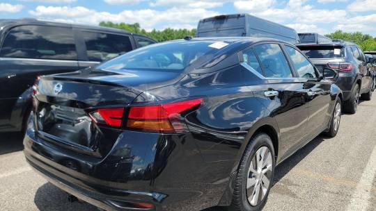2020 Nissan Altima