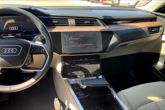 2019 audi e-tron premium plus