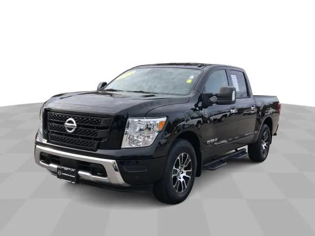 2021 nissan titan sv